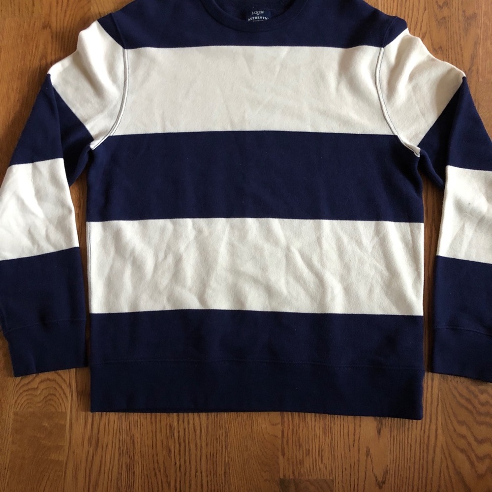 Men’s crew neck sweater